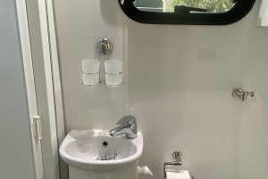 goodwin-motorhomes-for-you-bathroom