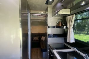 goodwin-motorhomes-for-you-kitchen