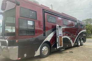 goodwin-motorhomes-for-you-rv-bus-side